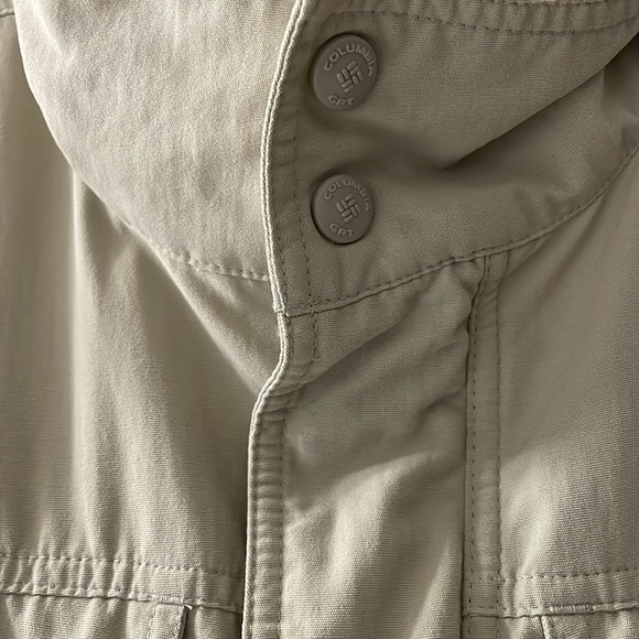 Columbia GRT Omni Dry Men's XL Zip Fishing Vest  Khaki Nylon Multi Pockets - Picture 7 of 13